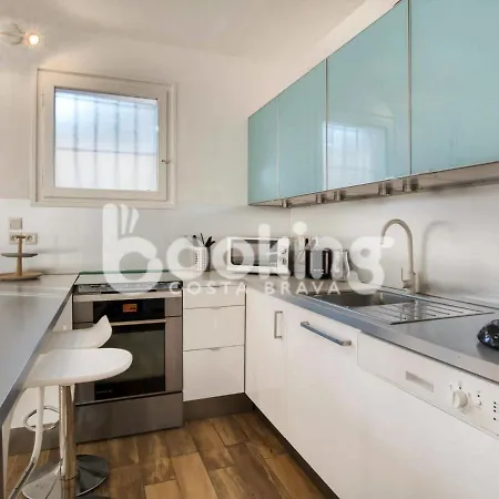 Apartment Mar Bella A Dos Minuts De La Platja Amb Wifi I Parking Per 6 Persones